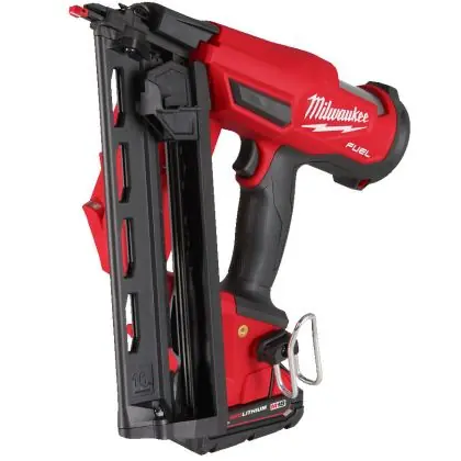 Novinka Aku hřebíkovačka MILWAUKEE M18 FN16GA-202X